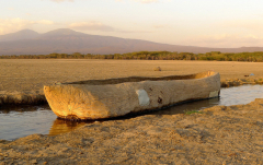 November: Gestrandet (Lake Eyasi)