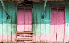 Juli: Hütte in Neves 