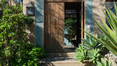 Januar: Eingang La Palapa, Teneriffa