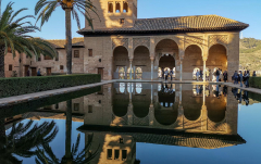 September: Partal, Alhambra